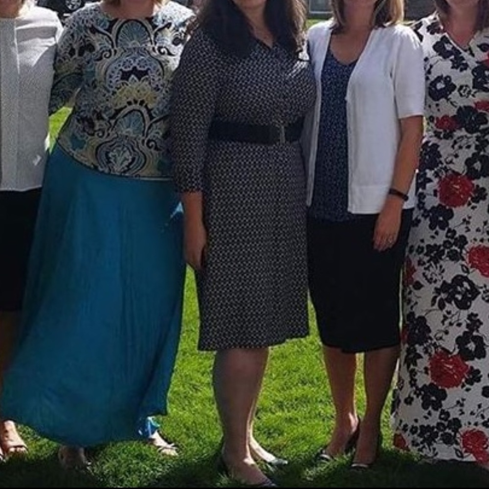 🌻3/$10!!  Banana republic knit dress